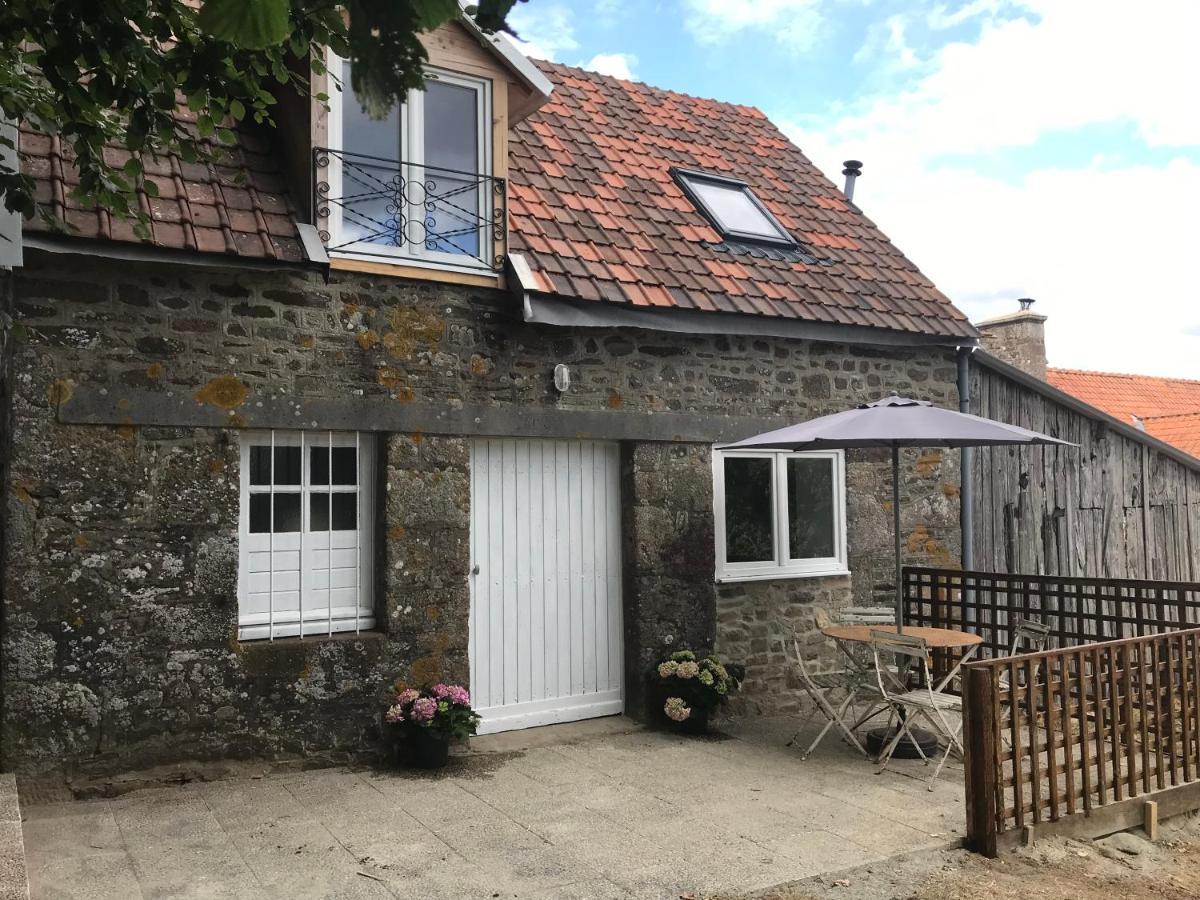 Ferme De Noyes Cottage Sourdeval エクステリア 写真